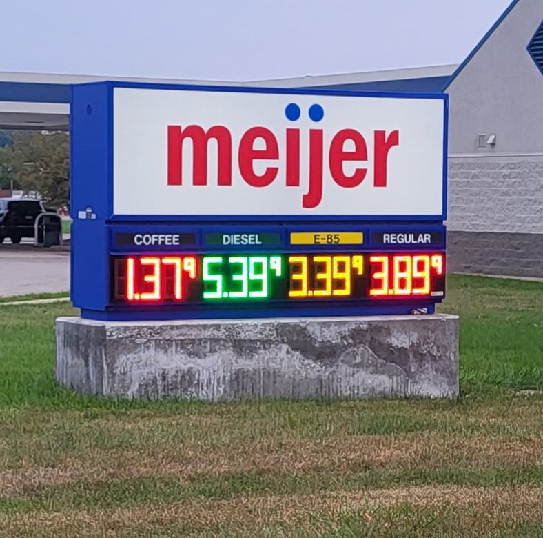 BoltonChalem's tweet photo. Can't believe the price of coffee these days https://t.co/SWOxLRzbyz