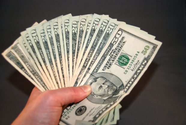kevdude66's tweet photo. He is just a kid really that invested in the 
Commission Machine and he 
started making $1500 to $2500 a day, 
winning affiliate contests and basically 
kicking a lot of 
butt online.

Grab your piece of this 
money-making action here; 

https://t.co/pujZhgQV1y https://t.co/GzKJtX7drB
