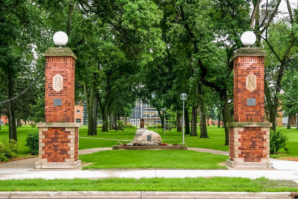 NorthernStateU's tweet photo. Northern State University has been ranked in the top 25 among public universities in the Midwest by U.S. News and World Report!

Learn more about Northern's ranking on the 2023 Best Colleges list here: https://t.co/1er9PndUkh

#GoWolves #NorthernStateU https://t.co/tprLrOpN5M
