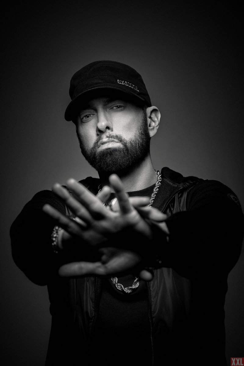 Eminem raps for the love of the game 🎤

"I don’t have to make albums. I don’t have to do anything at this point. It’s about wanting to, and that’s never changed for me no matter what level the fame’s gotten to. I still love to rap"

FULL INTERVIEW: bit.ly/3BdE0cx