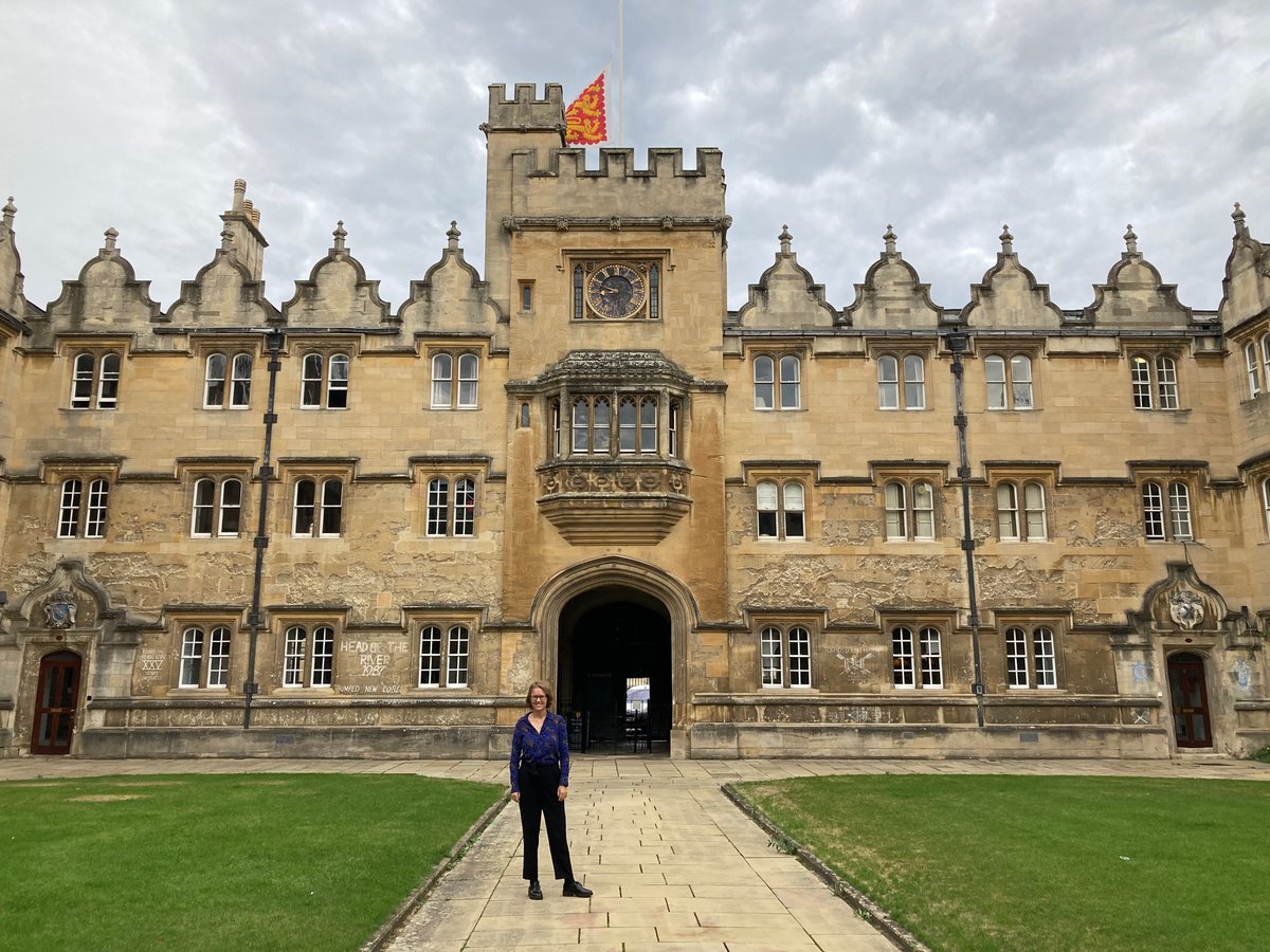 Still on my way back from the Doctoral Conference @OxfordTax ! Thanks so much to the organizers @sjawadali and @devereux_mike for the opportunity to present my paper and to all the participants for great comments and discussion.