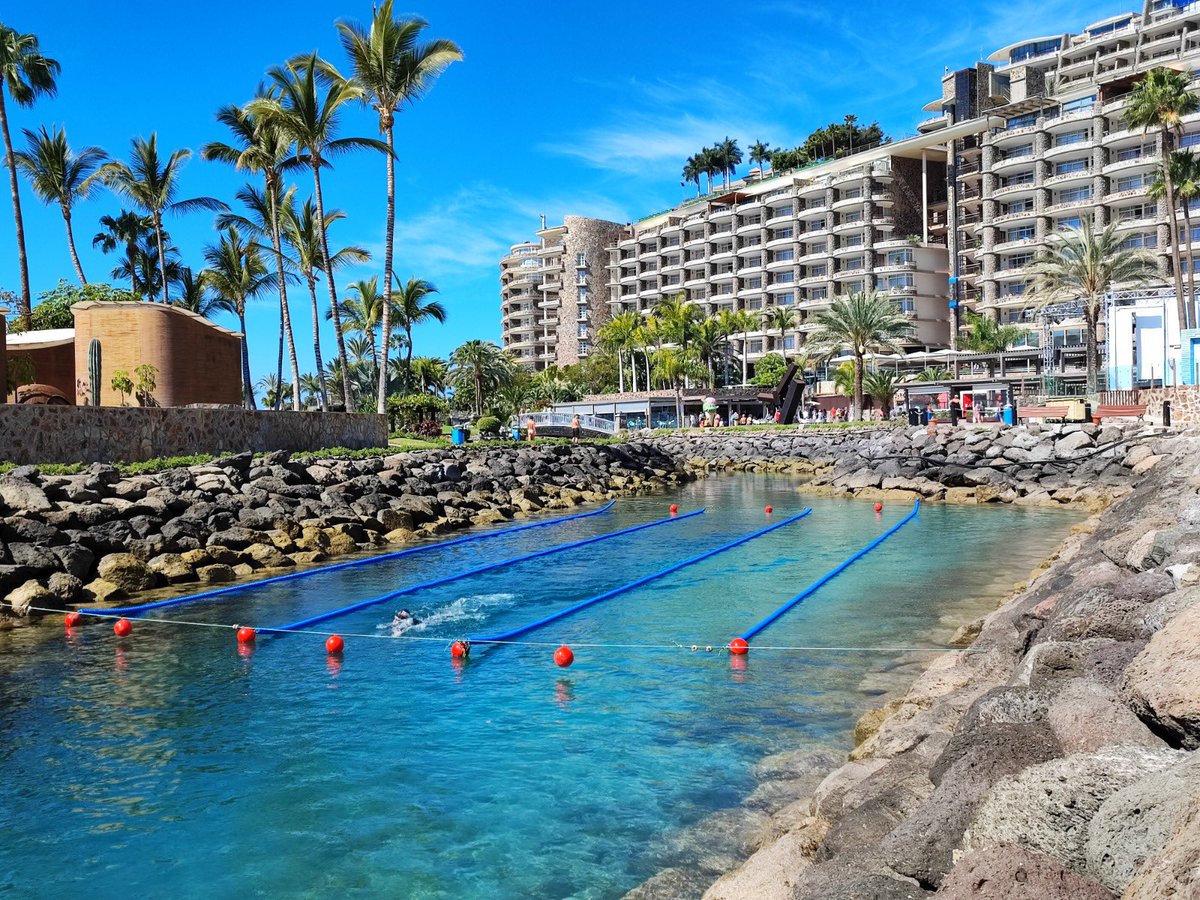 🏊‍♂️We are finalizing the creation of our semi-olympic training pool. 
🌊For everything else, we have the sea.