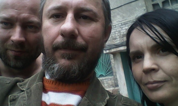 Посмотрите в эти глаза - они уже давно ничего не боятся.
Жур Вера и я. Горловка.
Лето 2019