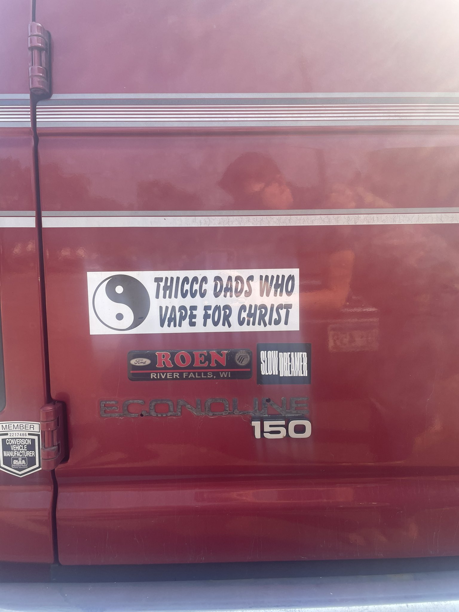 Leah Kirts on Twitter: "I need to know more about this community.  https://t.co/AXDwHNWHeY" / Twitter