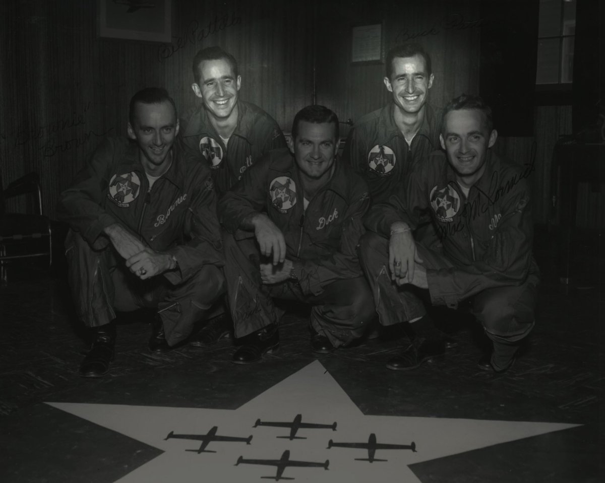 AFThunderbirds's tweet photo. Honoring those who came before us. 🇺🇸 

Lt. Gen. Charles “Buck” Pattillo and Maj. Gen. Cuthbert “Bill” Pattillo served as the Thunderbirds’ first left and right wing pilots in 1953 and 1954. https://t.co/jMm8oYW9Gd