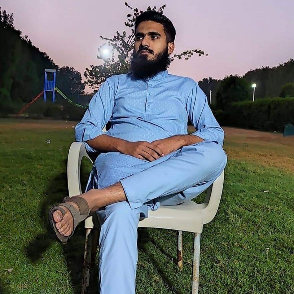 HammadK28404062's tweet photo. #NewProfilePic https://t.co/7WejE5FYca