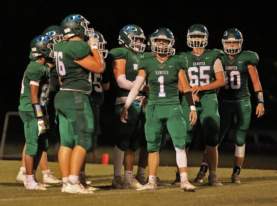 psino's tweet photo. Beau Sahnow Hanover High School Photo Joel Klein RTD
#beausahnow #hanoverhighschool #Hanoverhigh #Mechanicsville #virginia #football #highschoolfootball #1 https://t.co/oYRFRkxRyC