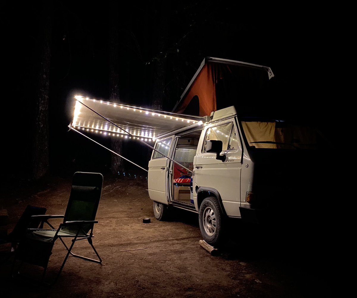 RickCorlett's tweet photo. @BraydenCreation Hand held with my iPhone. I wouldnβt have attempted this with my camera without shutter delay and a tripod. #crispyaf https://t.co/ReZS5kPLau
