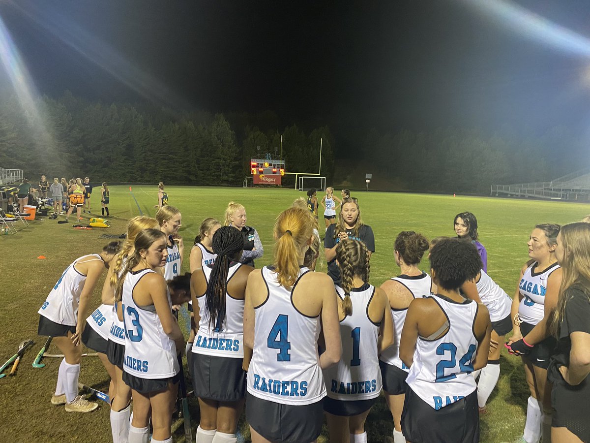 BradRoyal_1's tweet photo. Congrats to our @RRHSAthletics Field Hockey team as they beat West Forsyth tonight 2-1 in overtime and remain undefeated on the season.  Great job ladies!  #wearepfafftown #RaiderNation #oneschoolonecommunityonefamily https://t.co/60SDei0Gc1