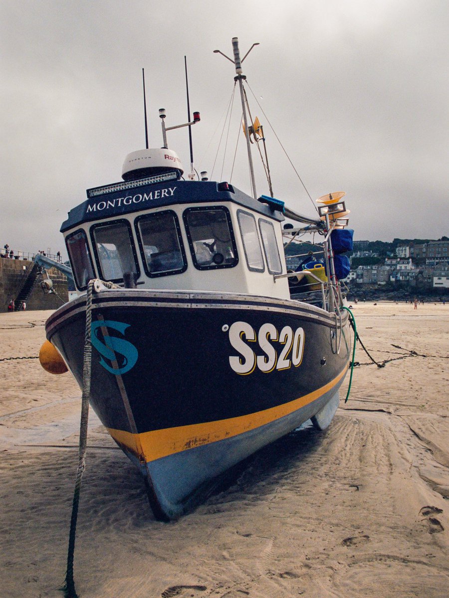 jameslovell's tweet photo. Fishing boats in St Ives harbour.  I’ve just had my first roll of film processed in years on a recently purchased Pentax Super-A SLR film camera.  Film used was Kodak Portra 400. 
.
.
.
#filmphotography #filmisnotdead #pentax #35mmfilm #portra400 #kodakportra400 #kodak #stives https://t.co/KgNxKof1RP