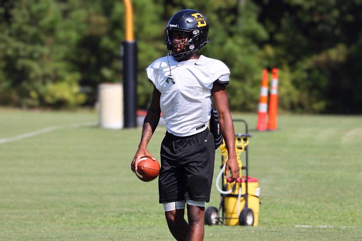 𝗖𝗮𝗻𝗱𝗮𝗰𝗲 𝗠𝗮𝗿𝘁𝗶𝗻𝗼 tweet media