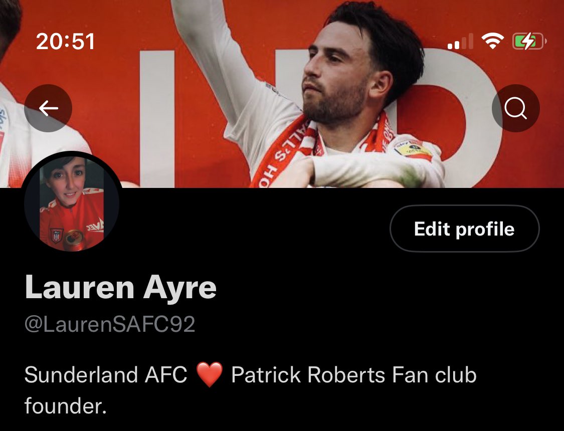 LaurenSAFC92's tweet photo. We back. #PatrickRoberts https://t.co/zSCjYev2Ds