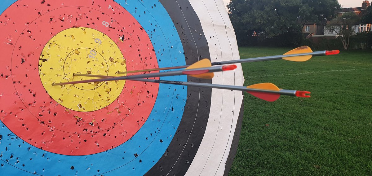 warrior_orion's tweet photo. Scored my first Orion's Belt (3 in row on gold) at 40 yards today. ππΉπ―π―π―
#archery #fromadistance #outinthefield #awayfromthecrowds https://t.co/CyVdYejuJ7