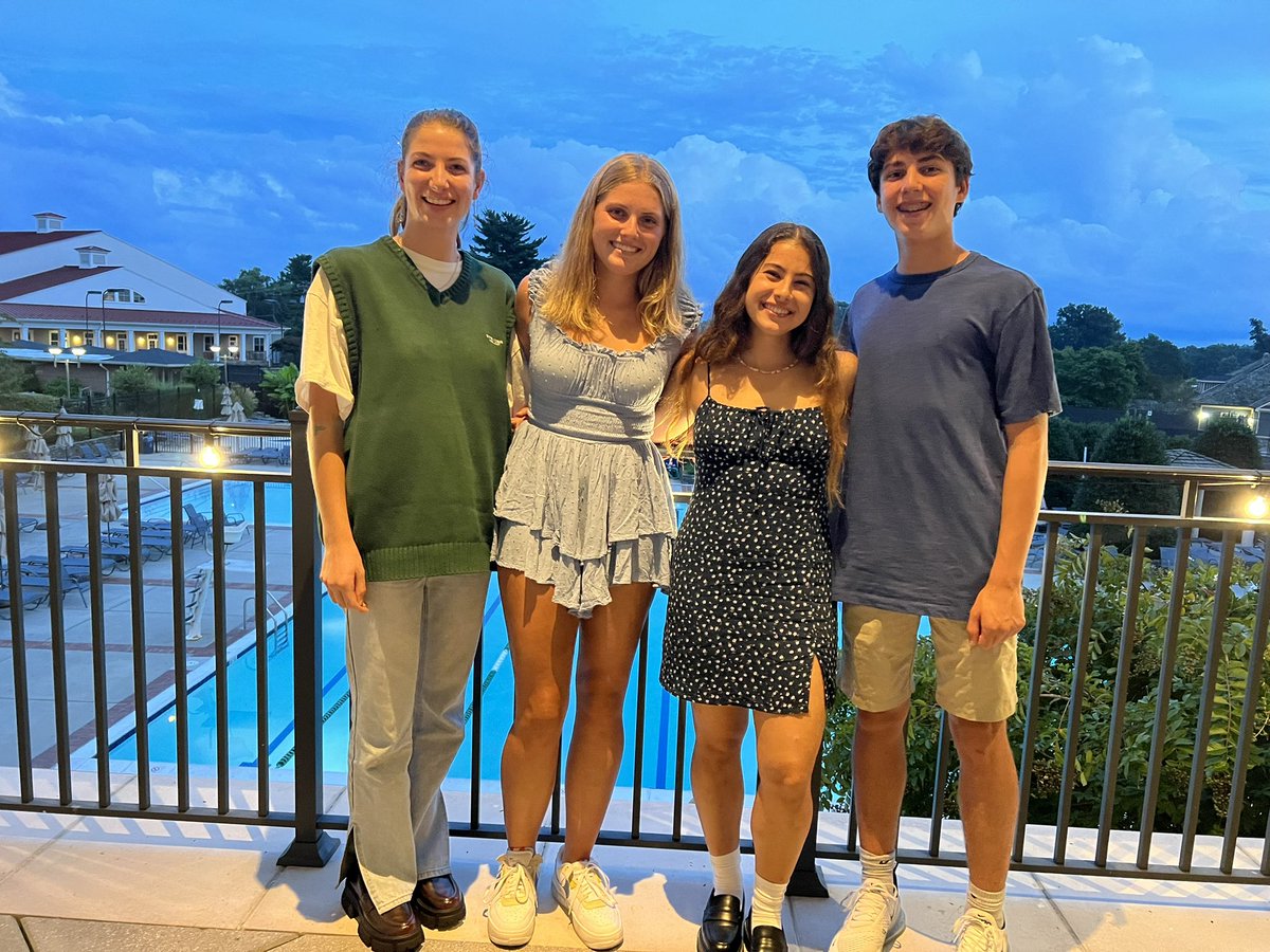 Lily & Jack tweet media