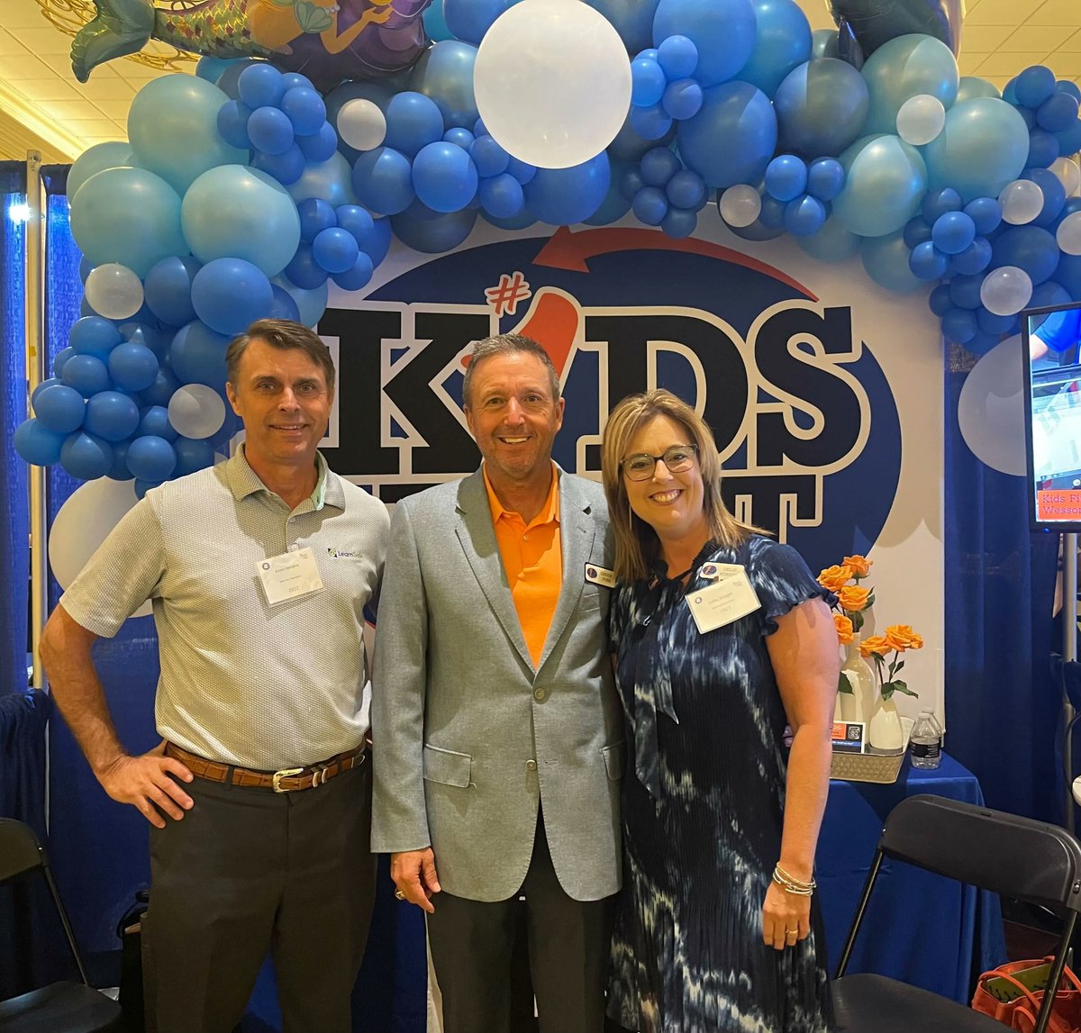 K1Education's tweet photo. #KidsFirst owners Chuck Poer and Cellie Scoggin are pictured with Kevin Hendrix, owner and developer of LearnSafe Technology. Together, we are making schools safer for #Kids! Reach out to our team today to learn more. info@kidsfirst.llc #KidsFirstAlways #LearnSafe #bettertogether https://t.co/7CCeKL50Yh