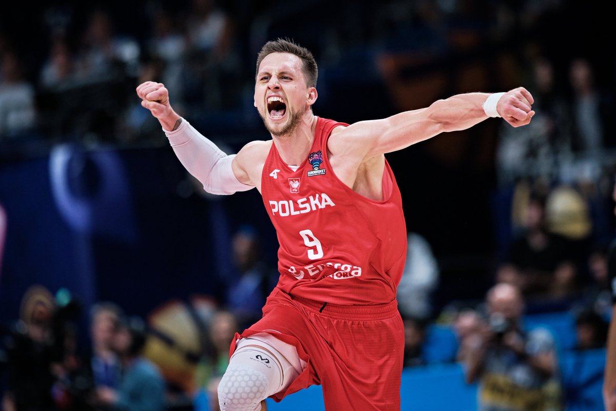 EuroBasket tweet picture
