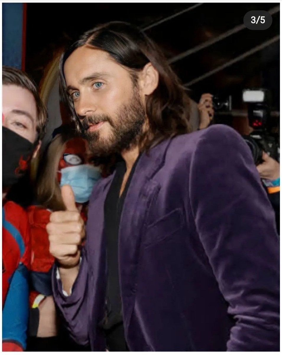 claudiadevecchi's tweet image. You are such an angel 👑❤️🔥🌈
#youexist #JaredLeto #thinkingaboutyou