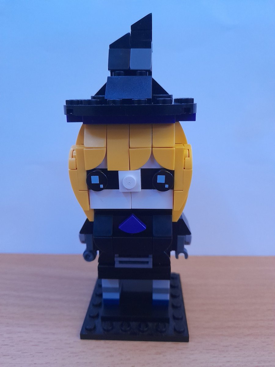 barbariengineer's tweet photo. I built @Pandroid7O out of Lego! #Bricktuber #Pandroidart https://t.co/8JUrQRL899