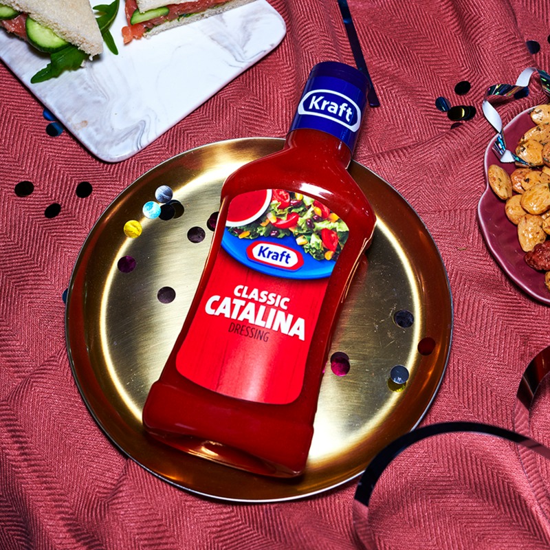 kraftdressing's tweet photo. On the side? Never.
Vive le Classic Catalina! 
Made for those with good taste. #KraftDressings #WellDressed