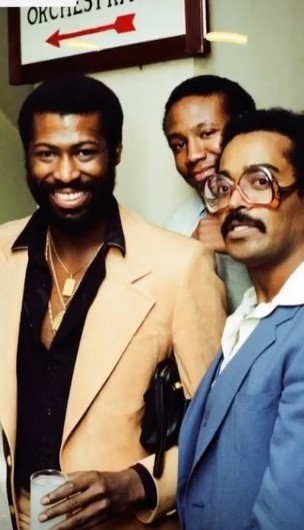 DrMargenaXan's tweet photo. Wally wasn't new to this. He was TRUE to this. Prince wasn't the only "Sexy MF" he did security for. Here's soul crooner Teddy Pendergrass with Wally and legendary music industry exec "Uncle Frank" Chaplin in 1982. #RIPWally #Wally #Pendergrass https://t.co/BYkYUQUsex