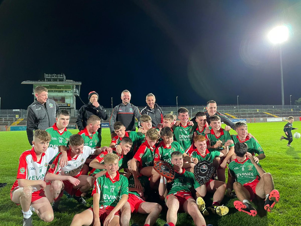 Grade 3 Double Champions! 🏆🏆 

Huge congratulations to all the players and management 👏🟢🔴🔰 

A wonderful achievement and well deserved. Enjoy the celebrations!