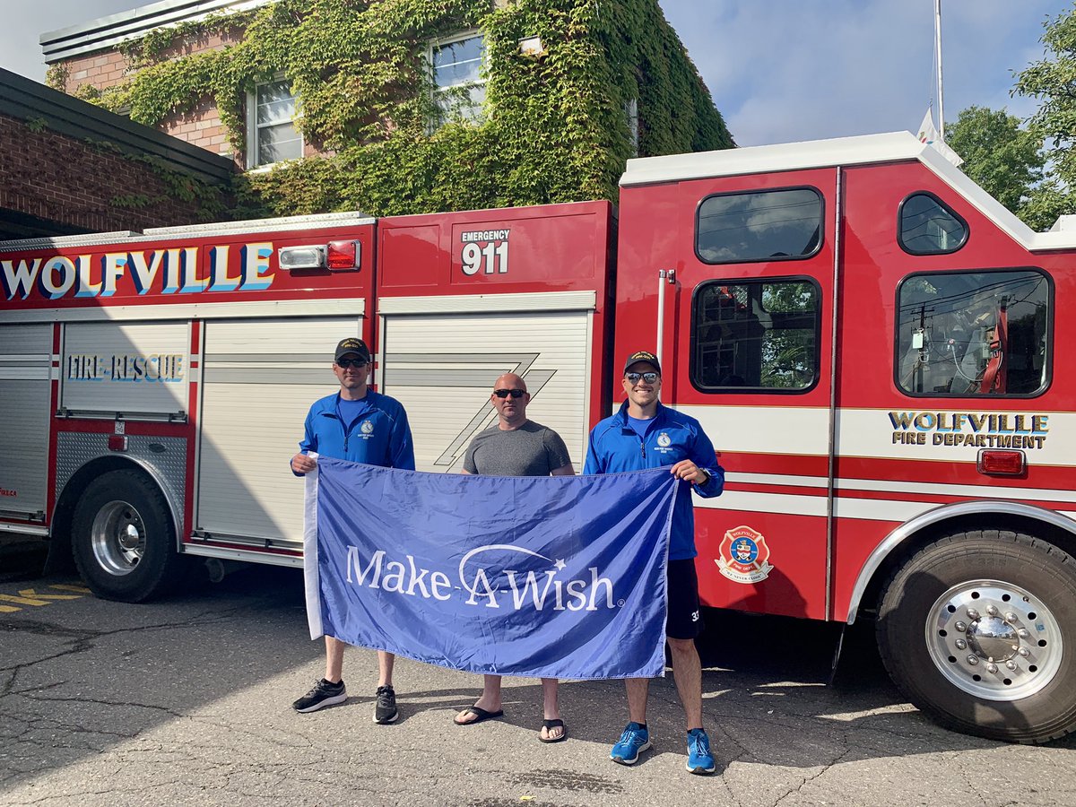 RunForWishesNS's tweet photo. We are so thankful to the Wolfville Volunteer Fire Department for their donation of $2,200 to HMCS Halifax Run For Wishes! 

They fundraised with car washes and has been supporting Run For Wishes for several years! 

https://t.co/r6Hr2vRdL3

#RunForWishesNS 🤩
@MakeAWishNS https://t.co/RvmeqkUI5c