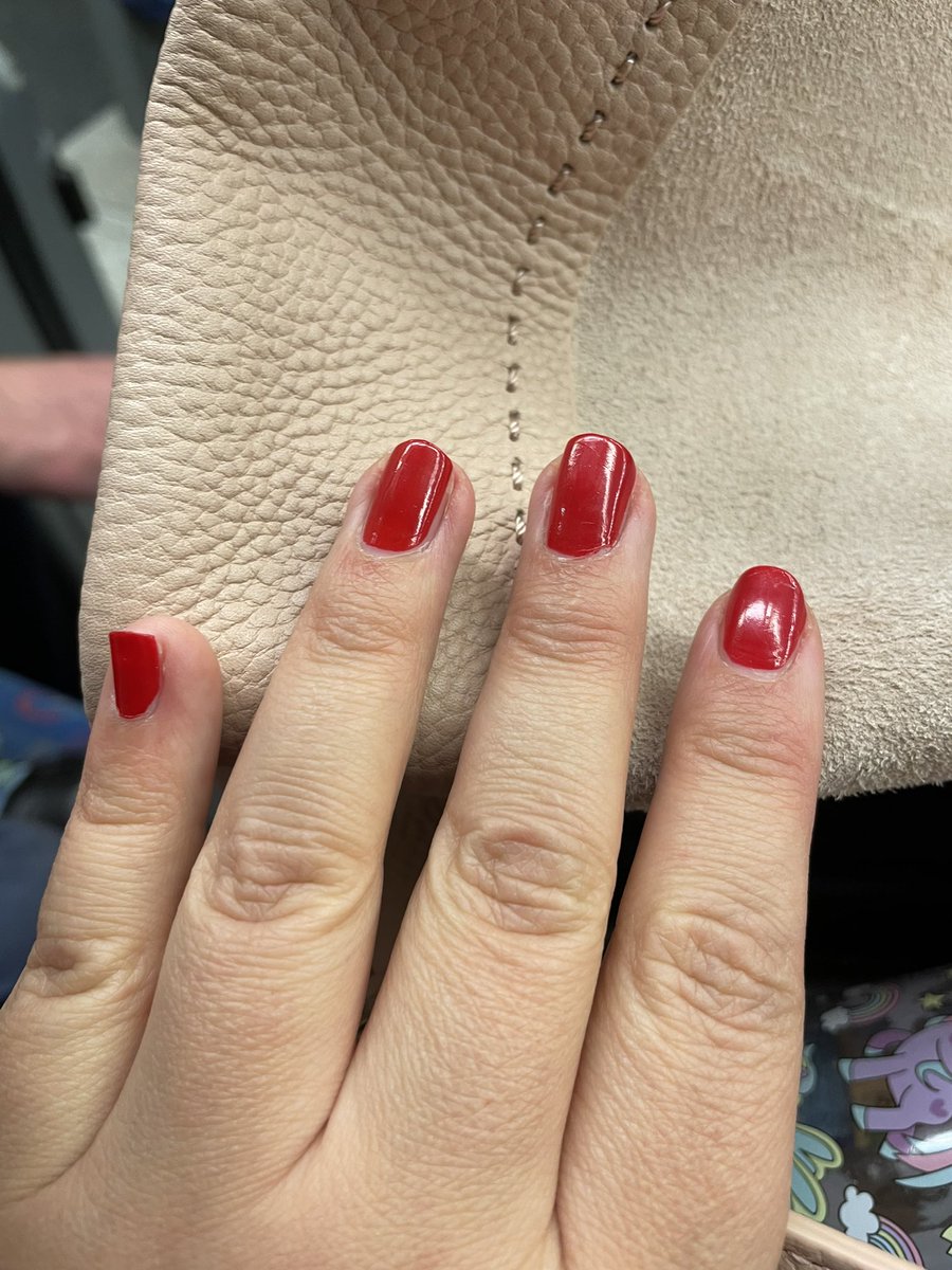 Had a fun time in London today, doing a photoshoot for a National magazine Christmas edition. 
More details to follow.
I love the red nails! Maybe I’ll go for red nails again? I never do this!

And Logan loved his first proper train ride. 
#photos #Christmas #Soprano #widow