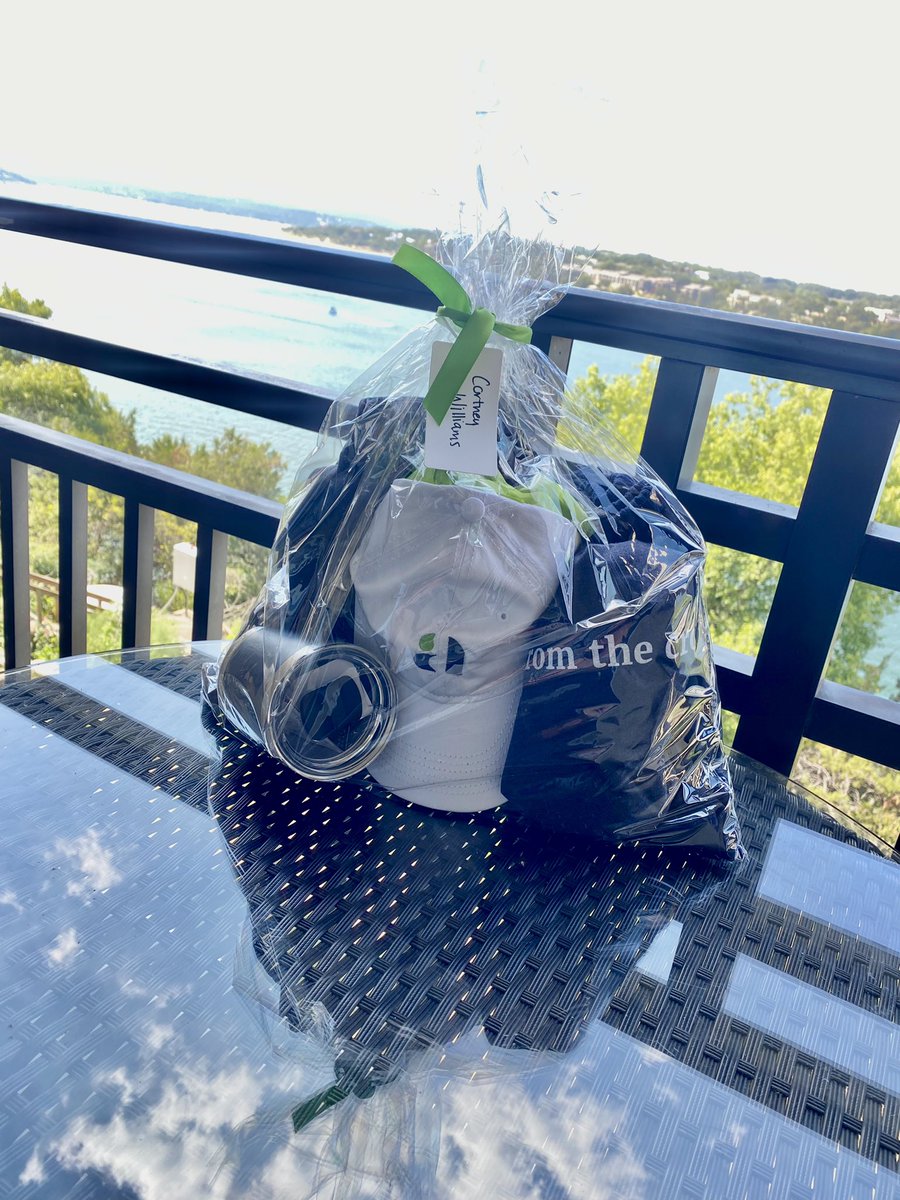 cortjohnston8's tweet photo. Day 1 of our annual company retreat, and the first as @alloy_crew! Loving the new swag. #alloyretreat #agencylife #austintexas https://t.co/A9oqj3XZWn