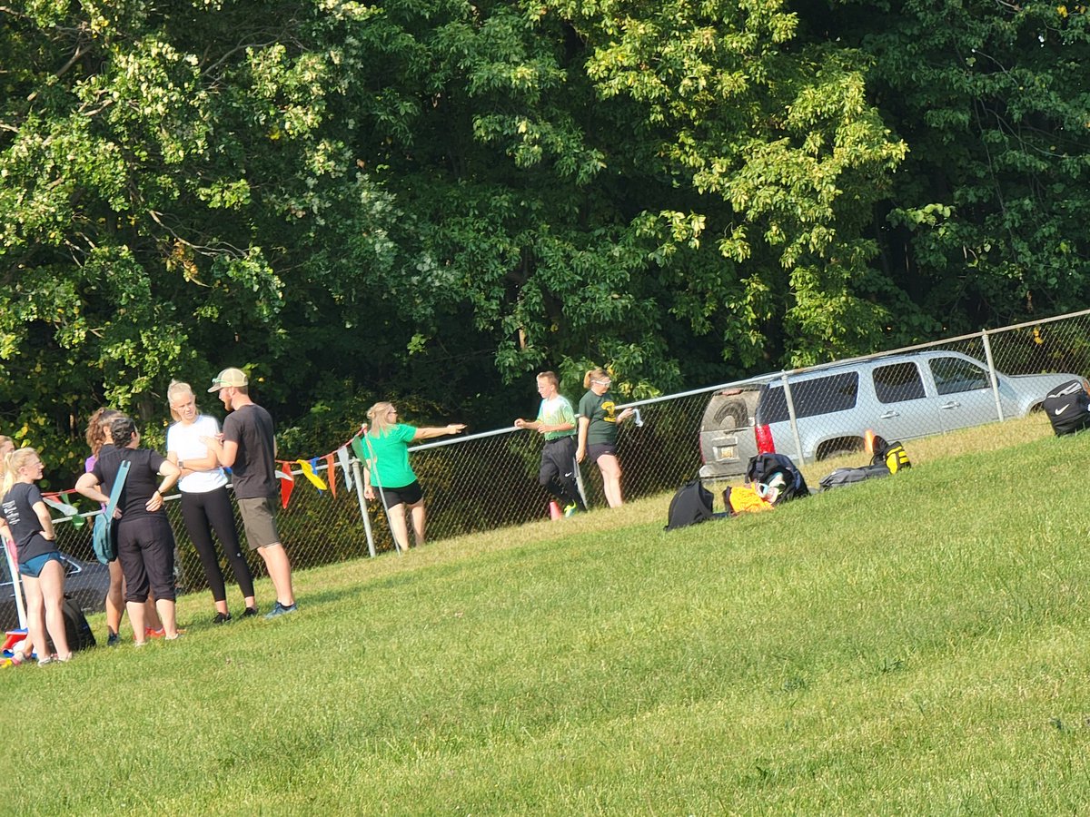 The HWMS vs Brighton XC meet is underway. Let's go Hawks! @way_highlander