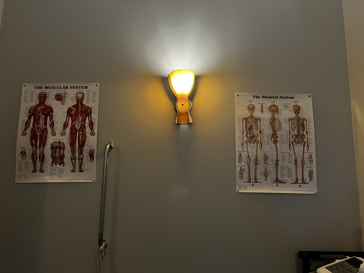 waj_huss's tweet image. Visit to Chiro right after work! #middleageproblems #workingmom #worklifebalance