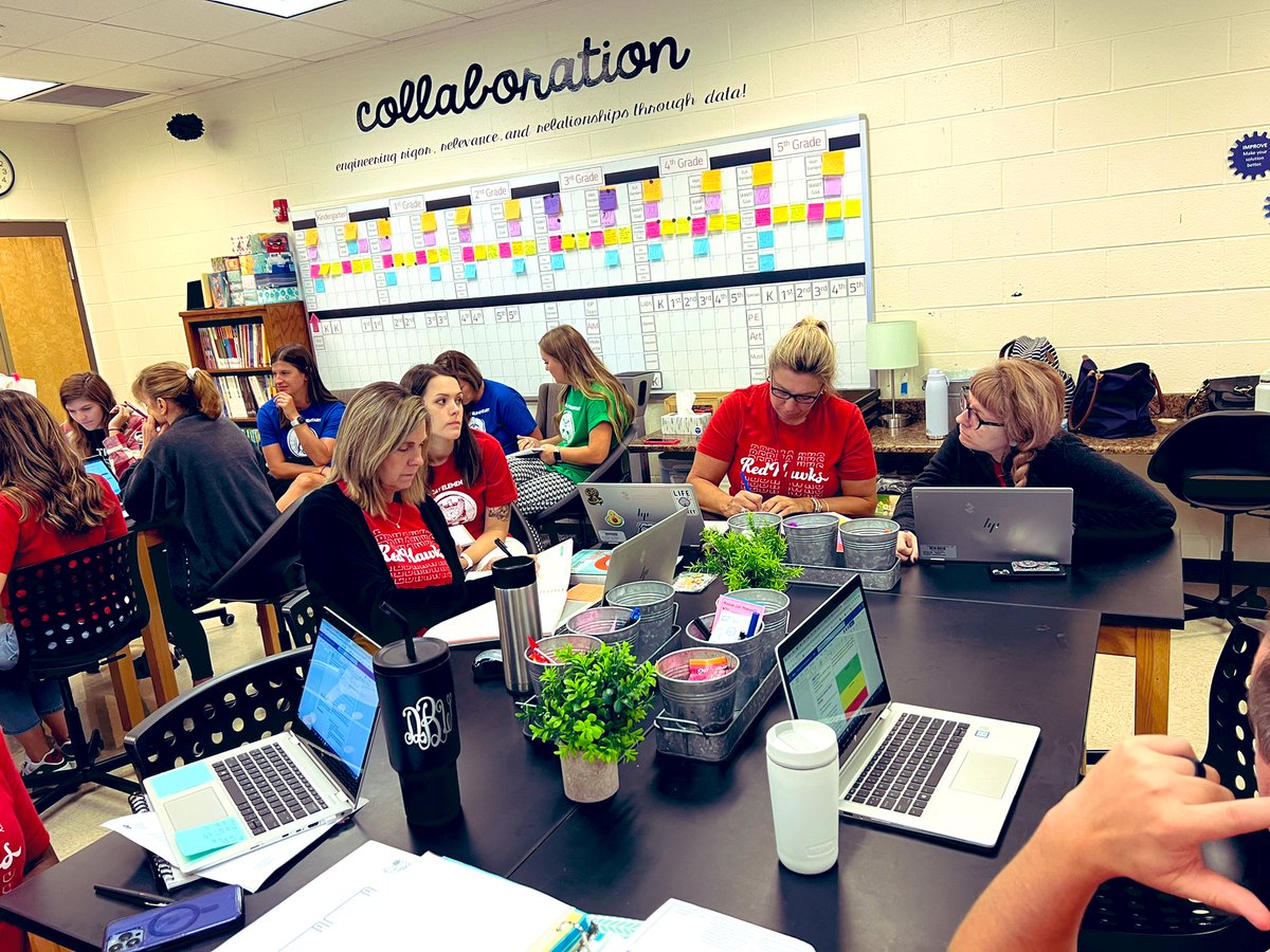 kristin.smith tweet media