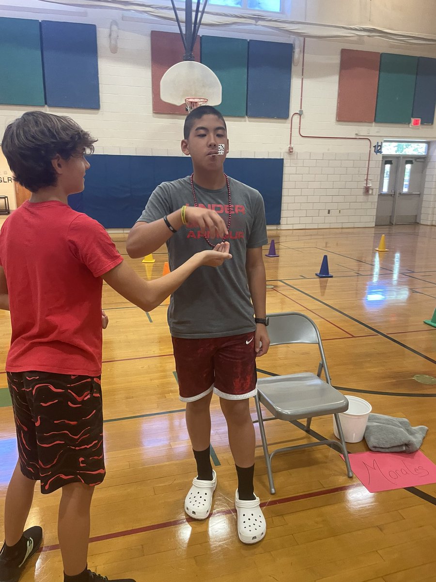 MsStreetRPMSAP's tweet photo. 8th Grade starting off the year with some fun! What an awesome town hall! https://t.co/kUFgUn8o1p