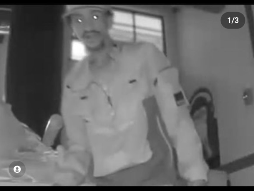 mammothsauceco's tweet photo. Recognize this clown in the Philadelphia area? Let Radhi at @faiya_co know who it is. He broke into Faiyas studio and stole a bunch of equipment. https://t.co/WFG5PYXrJo https://t.co/ABO4AZdzF0