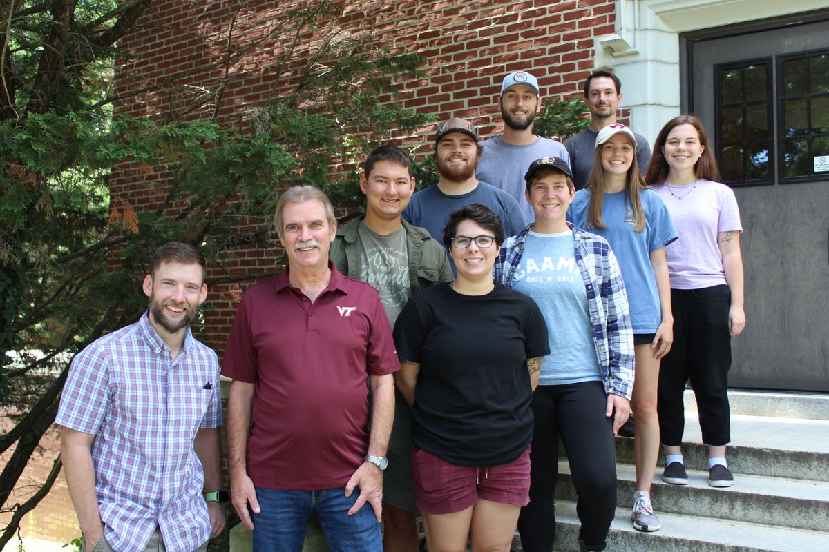 Alumnus Joe Ferguson '77 was on campus yesterday and visited classes taught by Assitant Professor Adam Coates from <a href="/VTFREC/">VT FREC</a>. Ferguson shared insights from his 32-year career with the <a href="/forestservice/">USDA Forest Service</a>, a career that began when he completed wildland fire training at <a href="/virginia_tech/">Virginia Tech</a>.