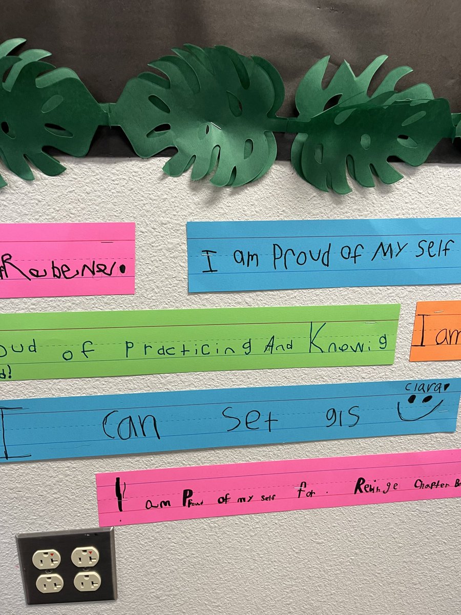 schoolwithstew's tweet photo. Today in Reader’s Workshop our class took time to set goals for our next reading unit. We also got to celebrate all the great reading habits that we have built so far! #ourallenlegacy #firstgrade https://t.co/lLTZ8arohQ