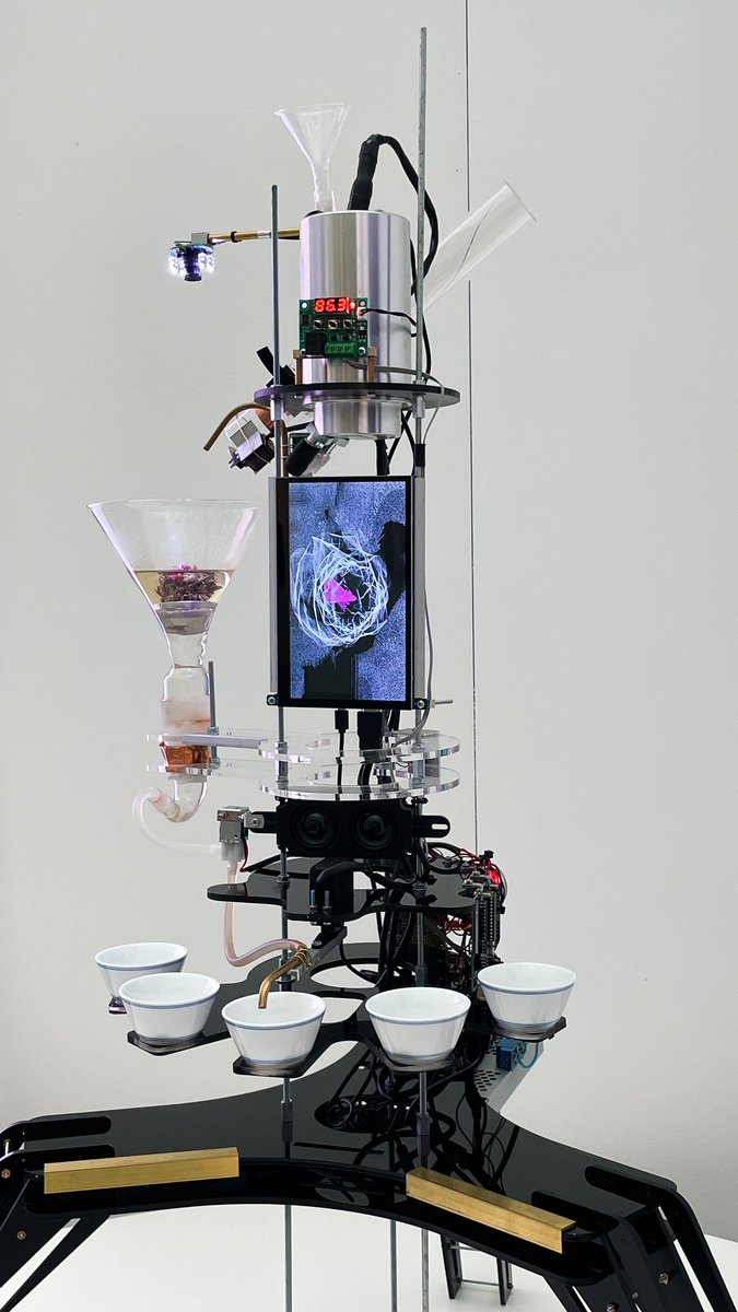 GenerativeGall's tweet image. Welcome to our booth at @cosmoscow 2022

Open through September 17 🤍

@vtol_ @orkhan_art