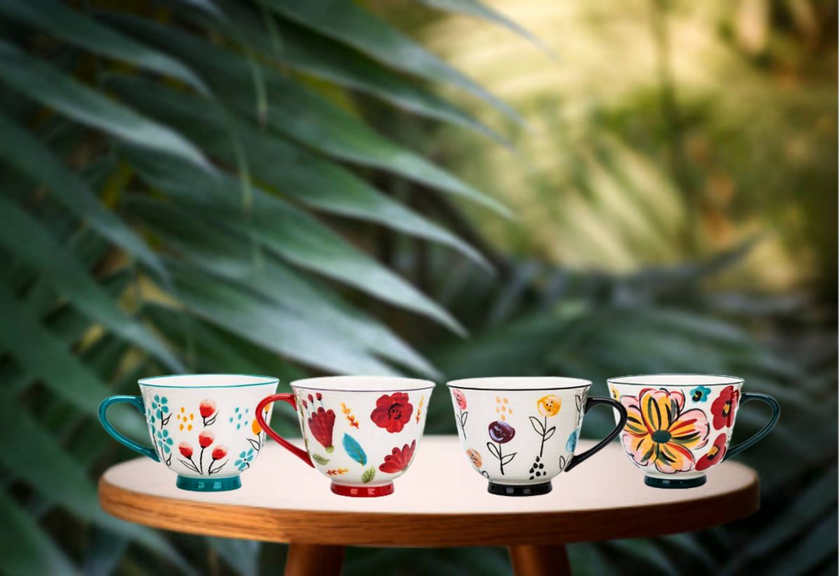 Our pretty hand-painted, flower cups.😍 Made of high-quality, light weight ceramic. 12.68 oz. capacity. Chip resistant & lead free. Available now at hearttouchgifts.com/product-page/h…

#hearttouchgifts #coffeecup #teacup #drinkware #ceramic #ceramiccups #ceramicmug #floraldesign #cupdesign