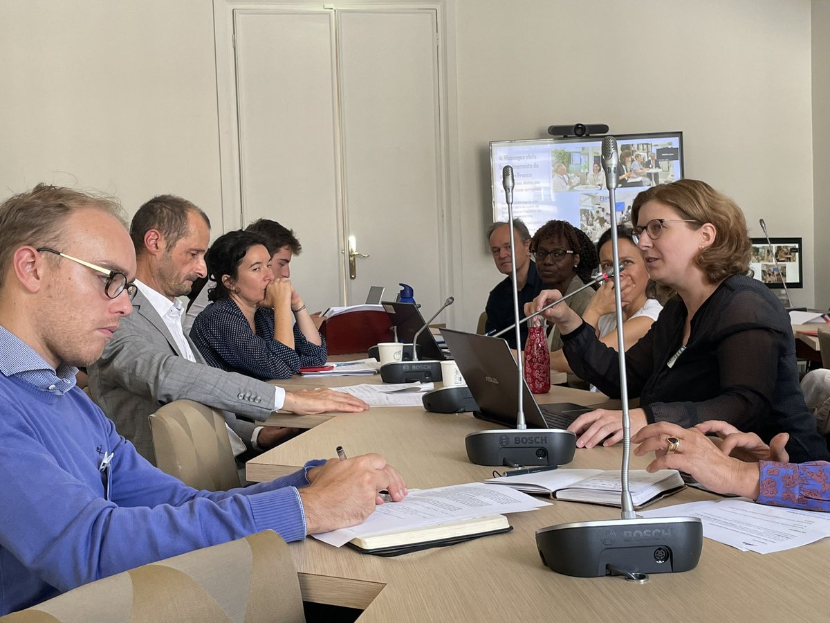 Séminaire de restitution du <a href="/WUF_UNHabitat/">World Urban Forum</a> de Katowice à l’#assemblée avec <a href="/hub_laferriere/">Hubert Julien-Laferrière</a> #PhLacoste Europe coopérations bilatérales et multilatérales à l’agenda à travers les témoignages