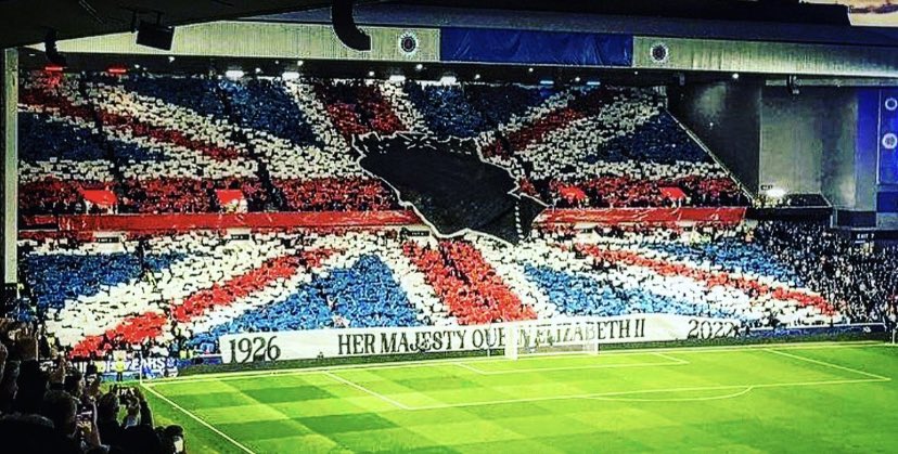 damore_marco's tweet photo. #RangersNapoli #UCL 

“La cosa più superba è la Notte, quando cadono gli ultimi spaventi e l’anima si getta all’avventura”

@RangersFC #respect 💙 See you in Naples 

#ForzaNapoliSempre https://t.co/x9XXAThyIY