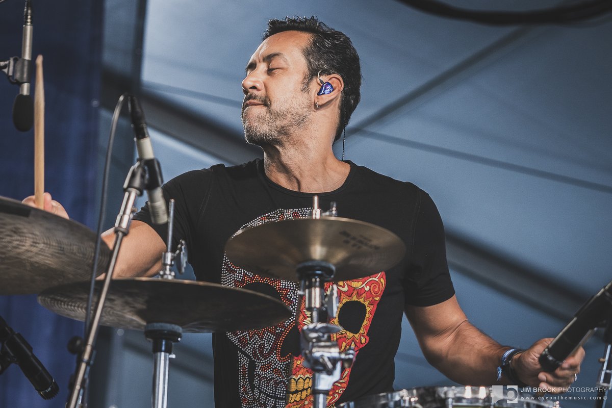 Another #Jazz #performance highlight from <a href="/NewportJazzFest/">Newport Jazz Fest</a> this summer @AntonioDrumsX #band #BadHombres with #singer #composer @thana_alexa. Sanchez's #music hums with #vibrant #beats #vocal soar #healing #grooves.  #ConcertReview #photos @eyeonethemusic: bostonconcertreviews.com/newport-jazz-f…