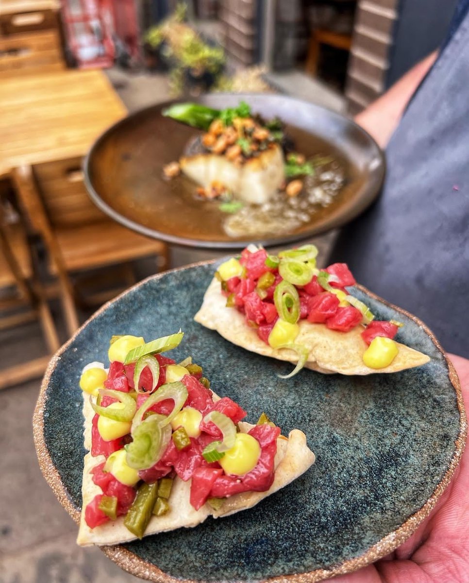 ThomHetheringto's tweet image. Following listings in @MichelinGuideUK and @GoodFoodGuideUK, and glowing coverage in the local press (this from @mattyfwhite @McrFinest mere days ago) the excellent @HyssopGlossop has had a devastating fire. After Covid, in the energy crisis. PLEASE support them when they reopen.