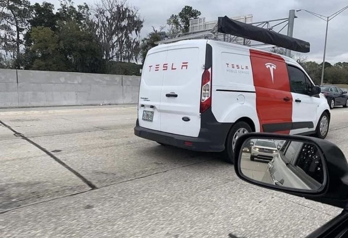 GoingParabolic's tweet photo. 🤡🌎 @elonmusk (Ford) https://t.co/lybetEIIap