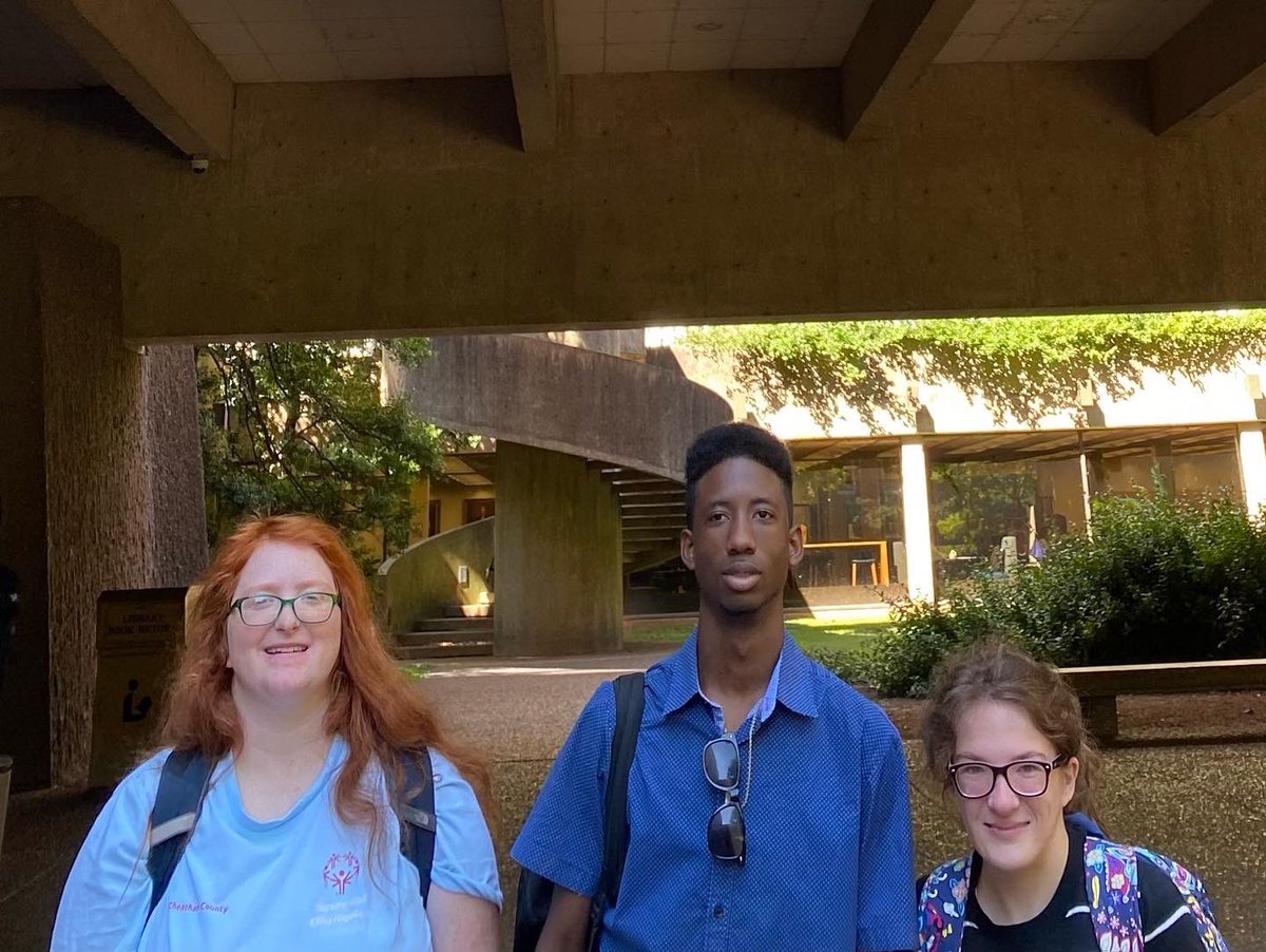 Our first-year students started job shadowing experiences Monday. They will get to see 9 different on-campus careers this semester. For the first three weeks, they will go to the Data Science Institute, Mama Lere Hearing School, and the Vanderbilt Science Labs #workplacewednesday