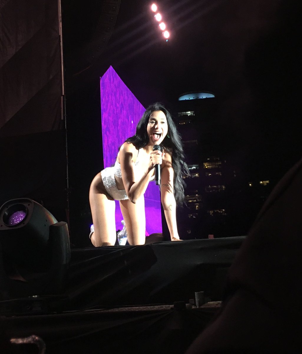 TE AMO HORRORES SOS HERMOSA <a href="/DUALIPA/">DUA LIPA</a>