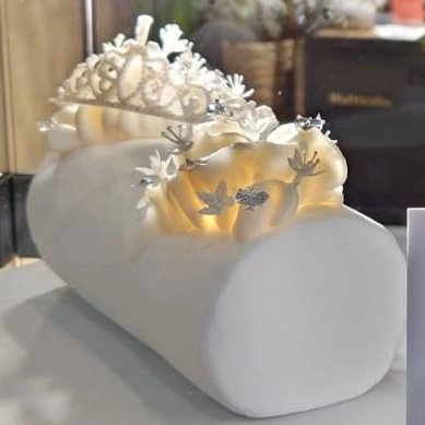 NoblePearl's tweet photo. #帝国ホテルプラザ さんには沢山の #展示品 が御座います。
#MAAM さんの華やかな #ぬいぐるみ、#間 さんの #和紅茶 セット #ARPIN さんの #拡大鏡、#英国フェア #エリザベス女王 #プラチナジュビリー を記念した #ケーキ。
まるで #美術館 にいる様に楽しめます。
是非ご覧下さいませ。
#帝国ホテル https://t.co/MjJmWnLRv1