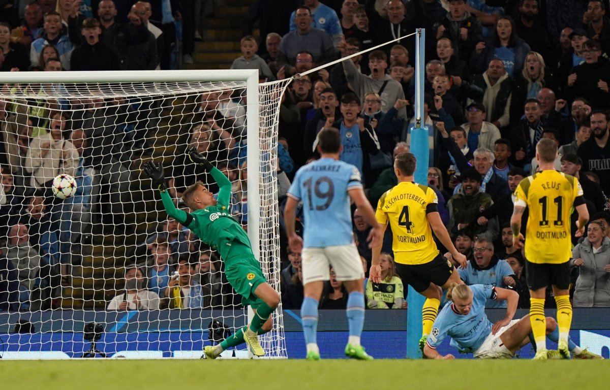 4KMHQ's tweet image. Erling Haaland #MCIBVB