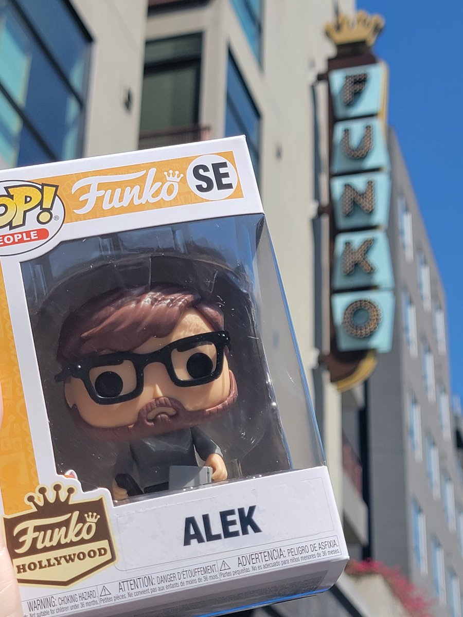 alek108's tweet photo. Just finished our visit to .@Funko Hollywood! What an awesome spot they've created. An absolute must-see for any Pop Culture fans passing through Los Angeles!! https://t.co/nphAUIpiOf
