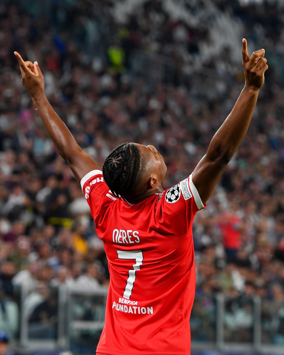 SLBenfica's tweet photo. ⭐ O nosso "Player of the Match"! 

#JUVSLB #UCL https://t.co/LZDyZzUDMM
