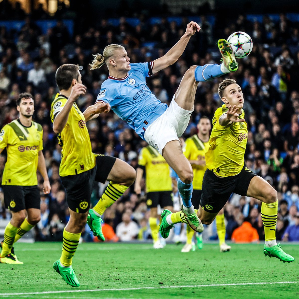 4KMHQ's tweet image. Erling Haaland #MCIBVB