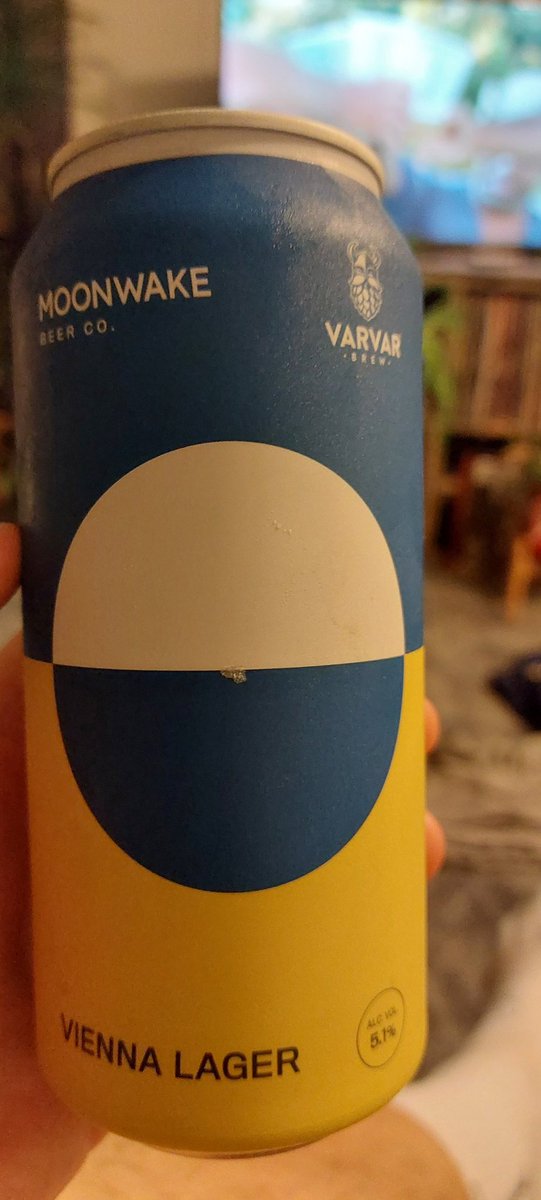 WorldOfWoe's tweet photo. #MWBC post football Vienna lager. Collaborative with the awesome @moonwakebeer and Varvar brew from Ukraine
@Psychobillyinkk
@DanHerb10
@TheMildRover
@MikeHead8
@memoriamUK
@blueastronaut1
@markbgs
@jonkr666
@DayTripper_RC
@Videonastiesuk
Sorry for anyone I've missed https://t.co/BvWq5U8qpI